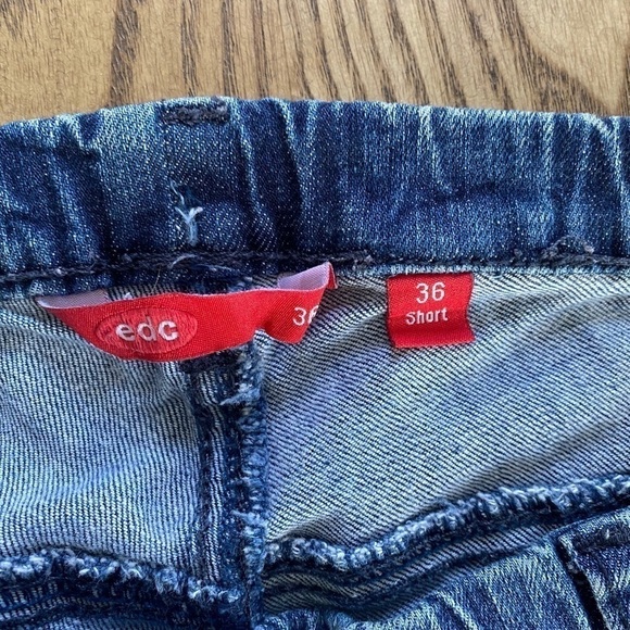 Esprit Distressed Jeggings - Picture 5 of 7